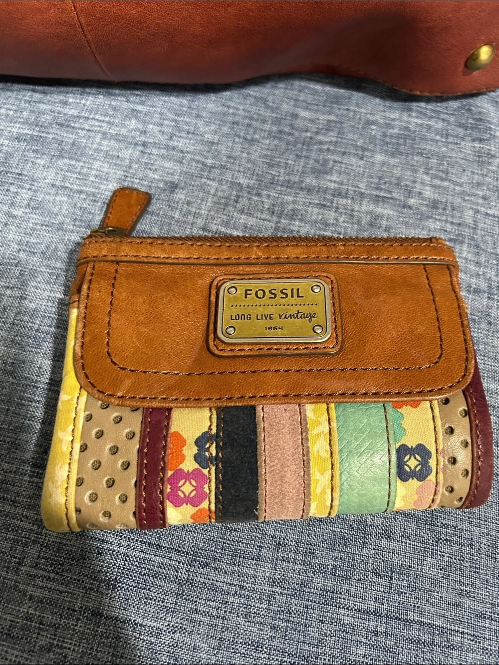 Fossil Vintage Reissue Satchel Rustic Brown Leather Tote with Brass Accents